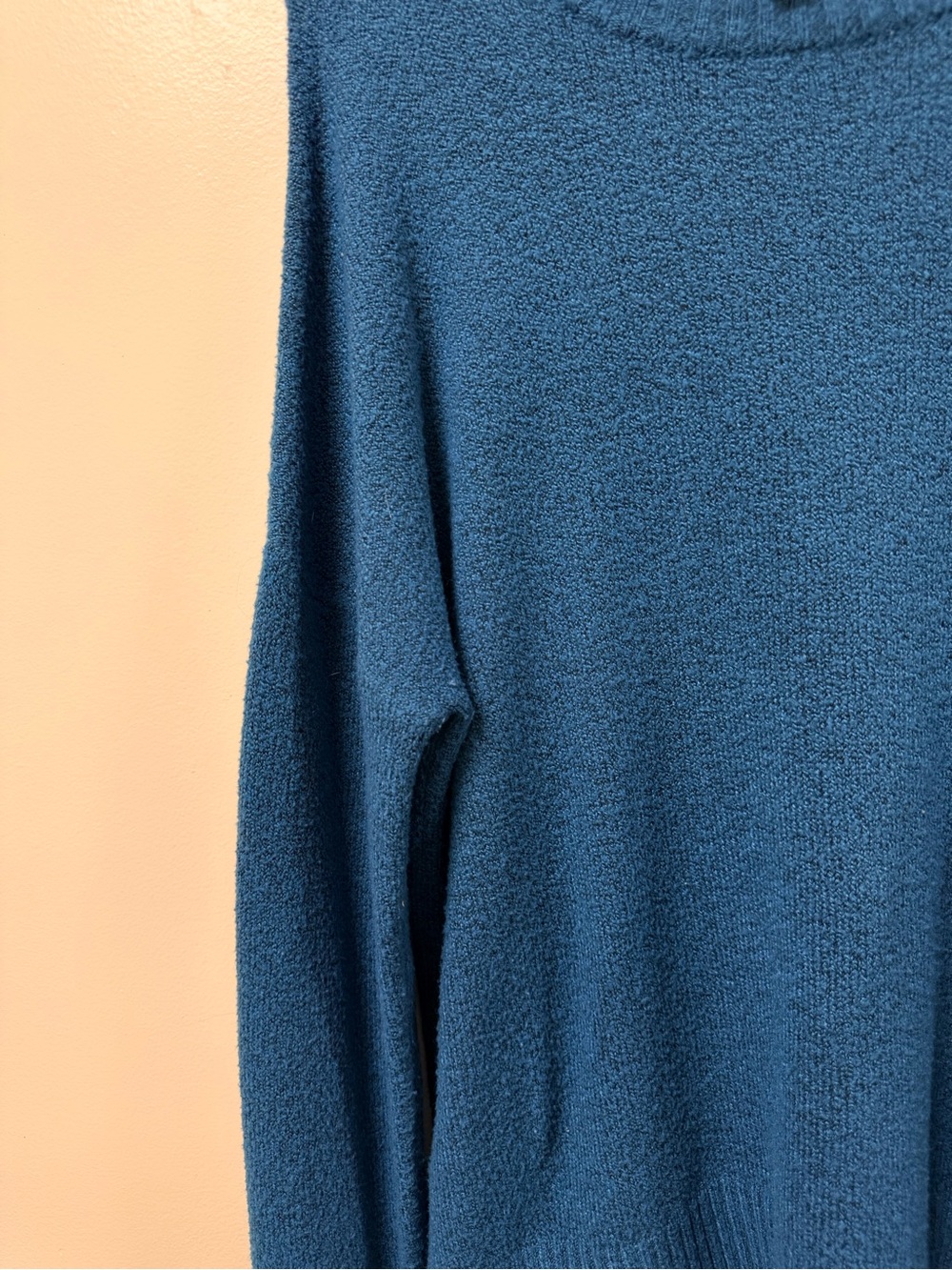Cozy Blue Knit Crewneck Sweater - Picture 2 of 5